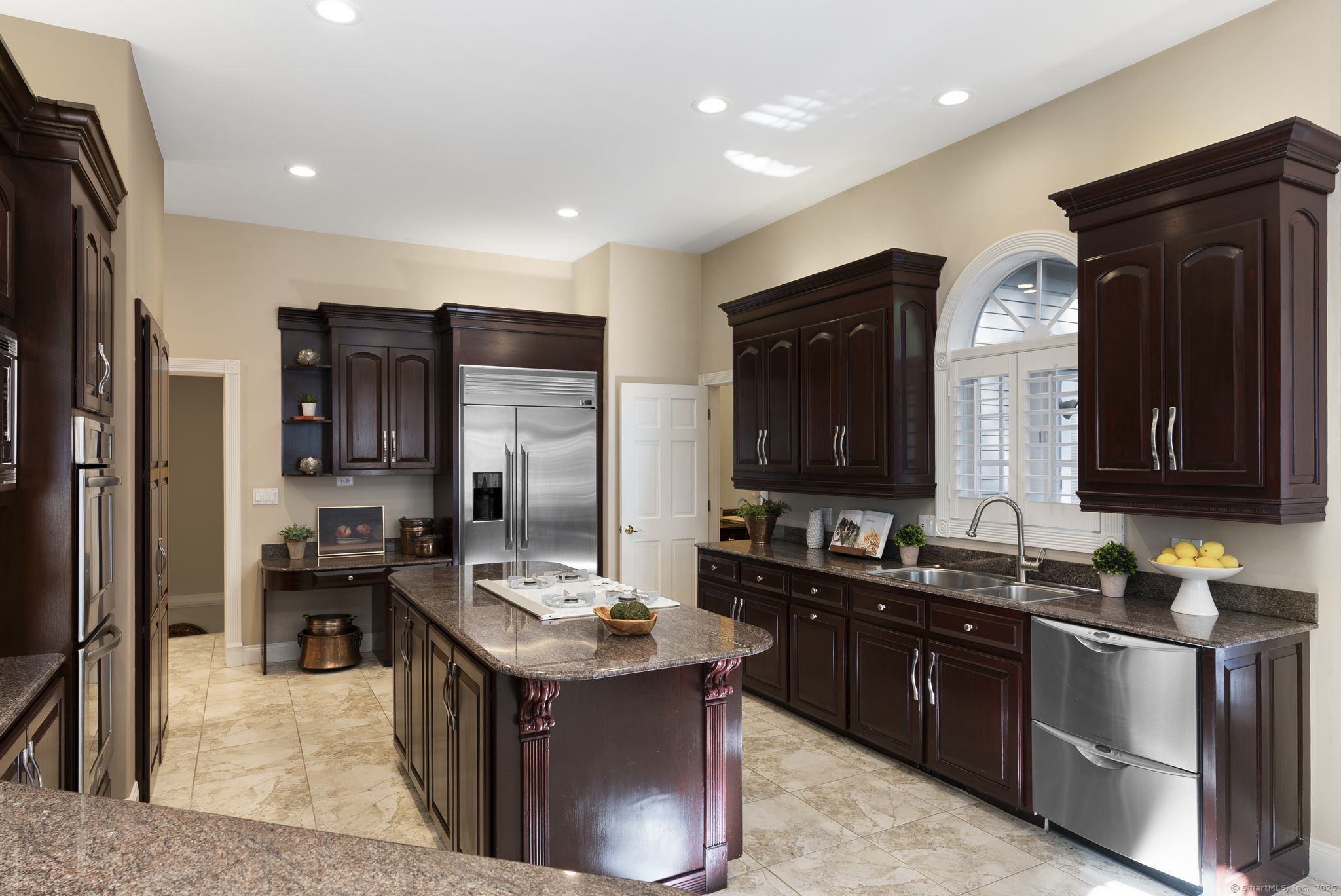 13 Chatsworth Place Farmington CT 06032