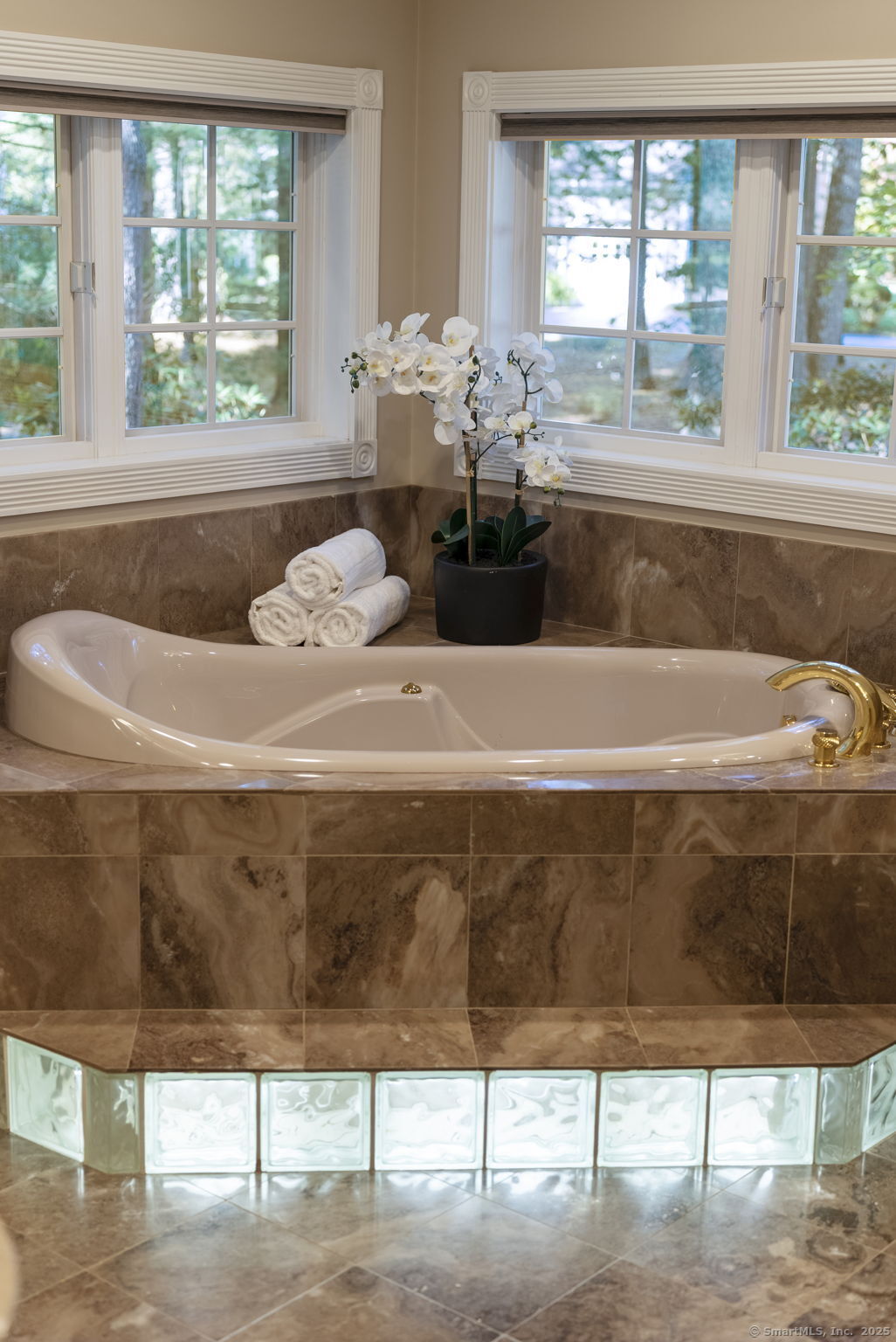 13 Chatsworth Place Farmington CT 06032