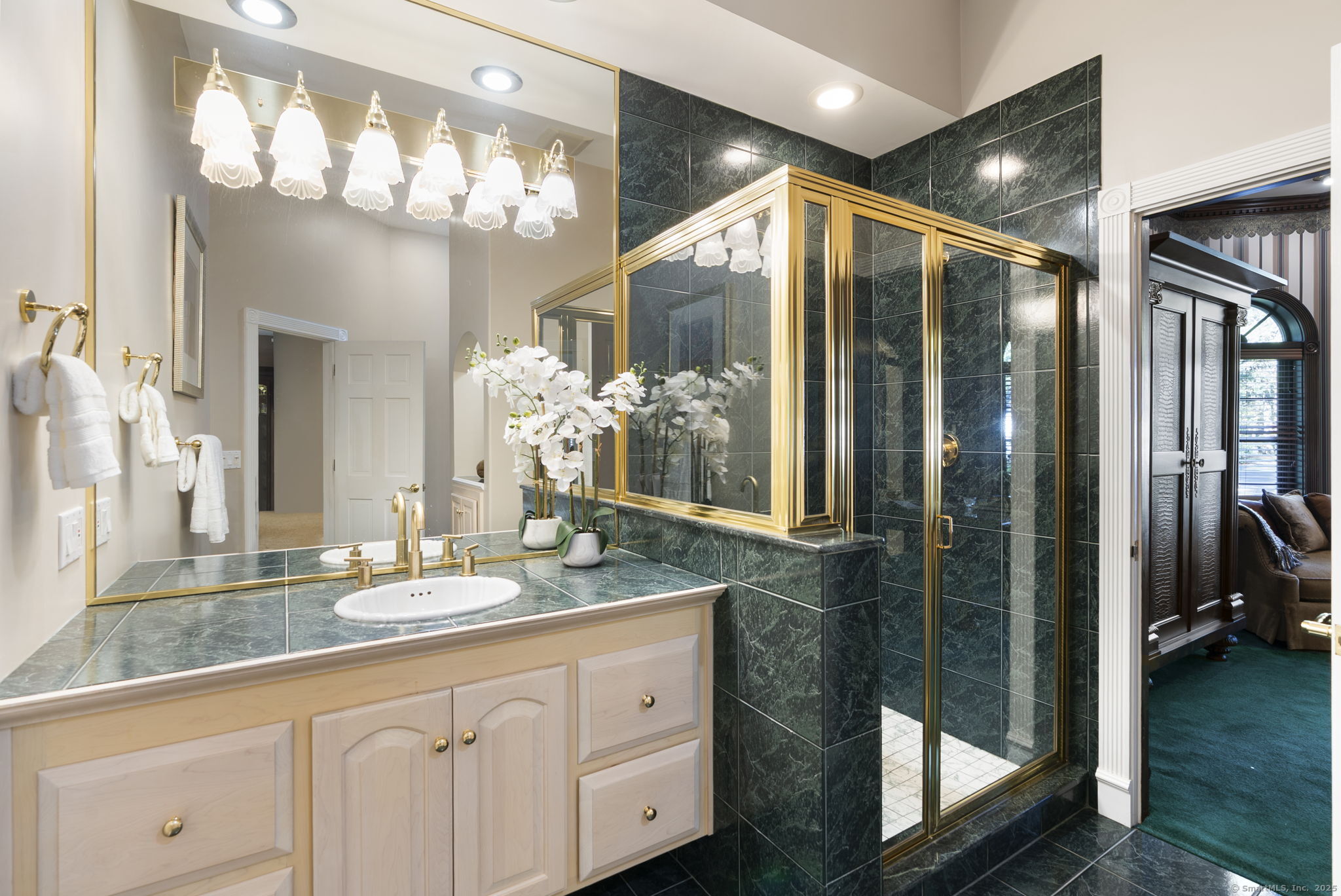 13 Chatsworth Place Farmington CT 06032