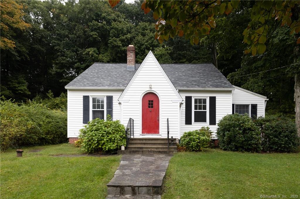 112 Steinmann Avenue Middlebury CT 06762