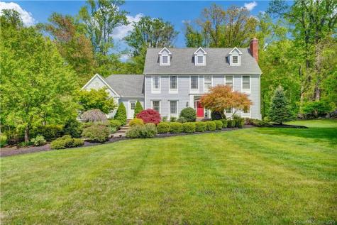9 Jason Court Brookfield CT 06804
