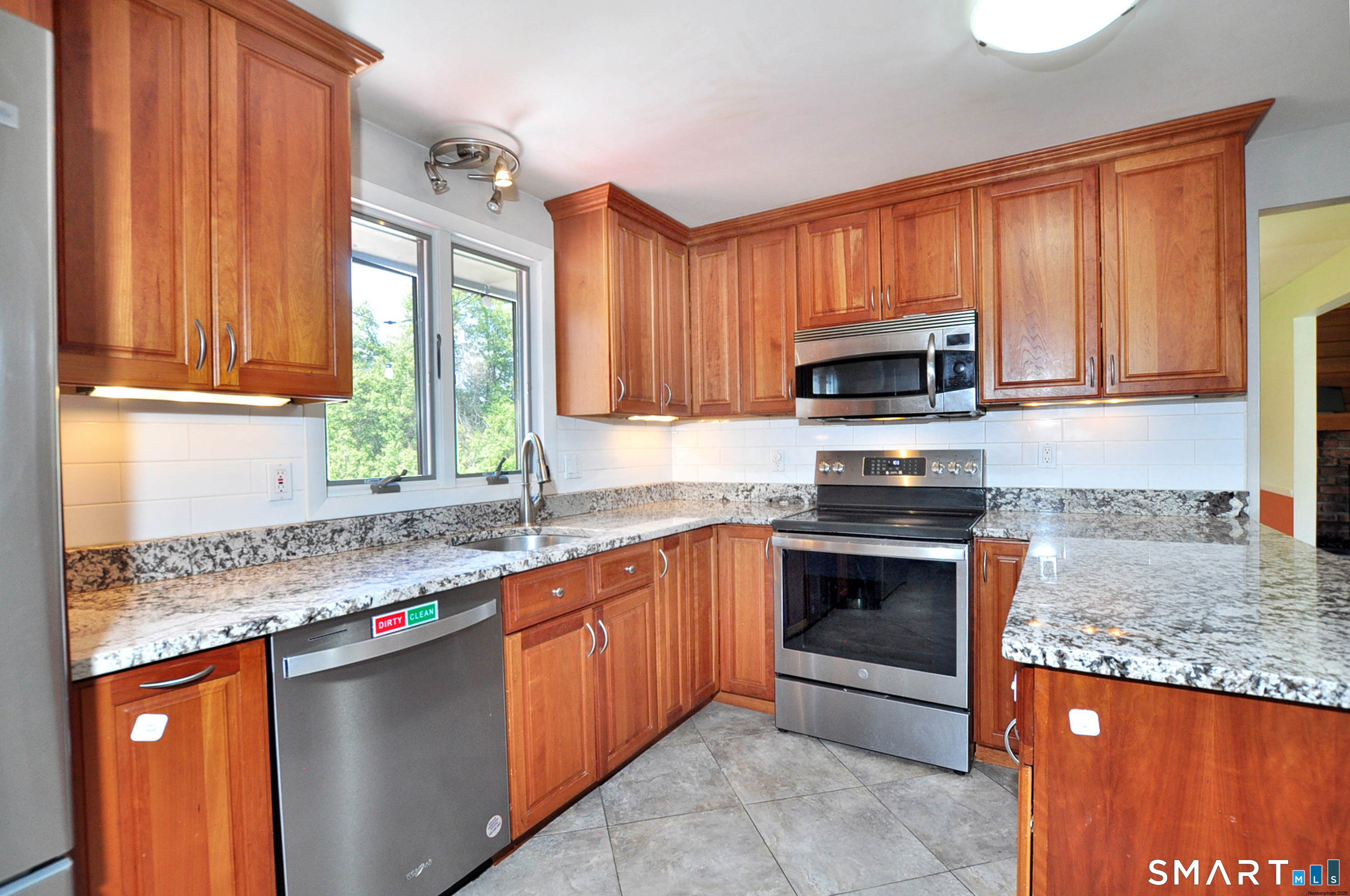 73 Norman Drive South Windsor CT 06074