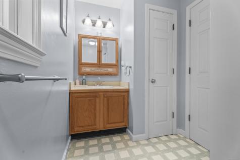 19 Esther Lane Colchester CT 06415