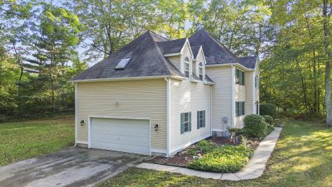 19 Esther Lane Colchester CT 06415