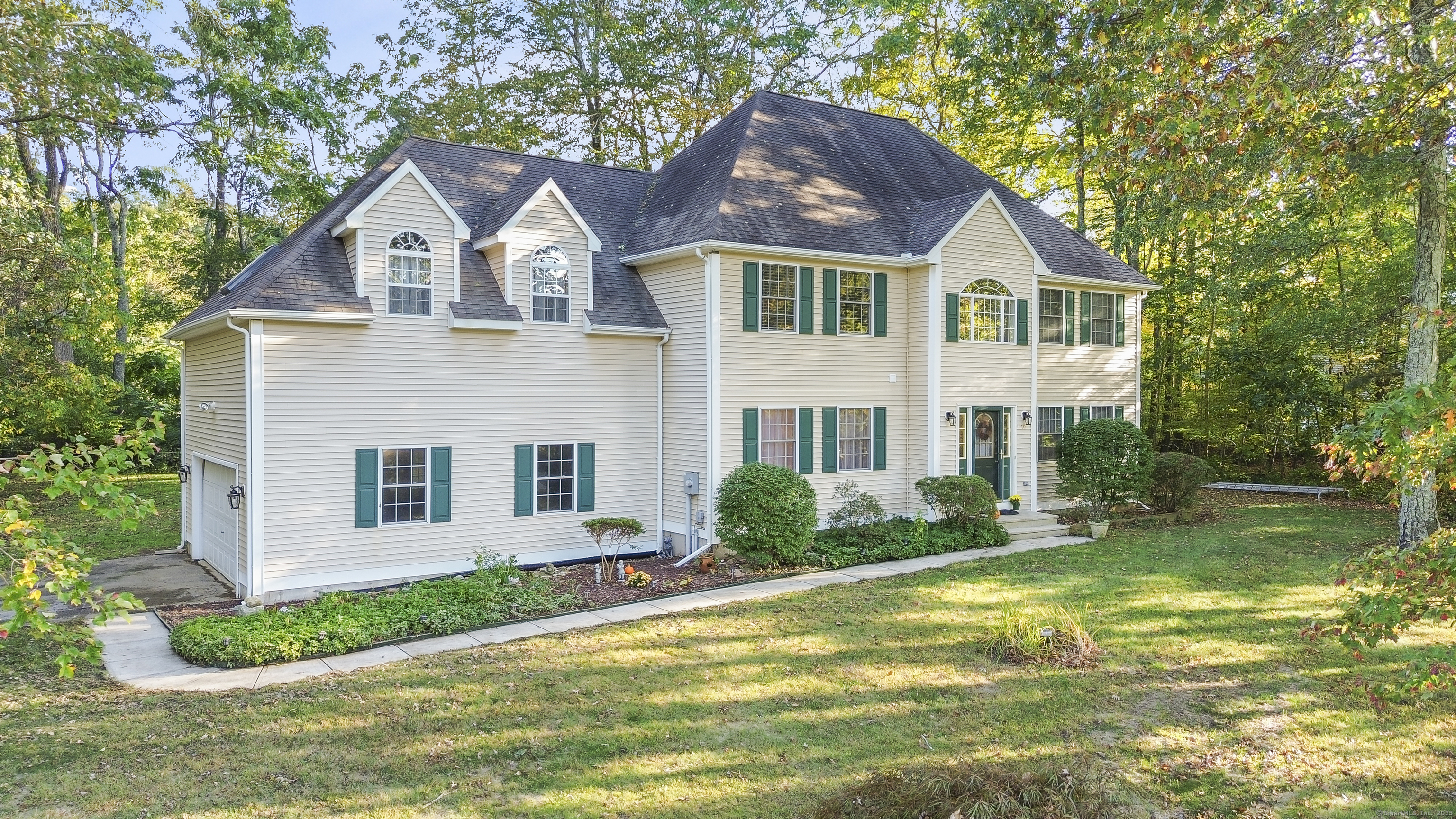 19 Esther Lane Colchester CT 06415