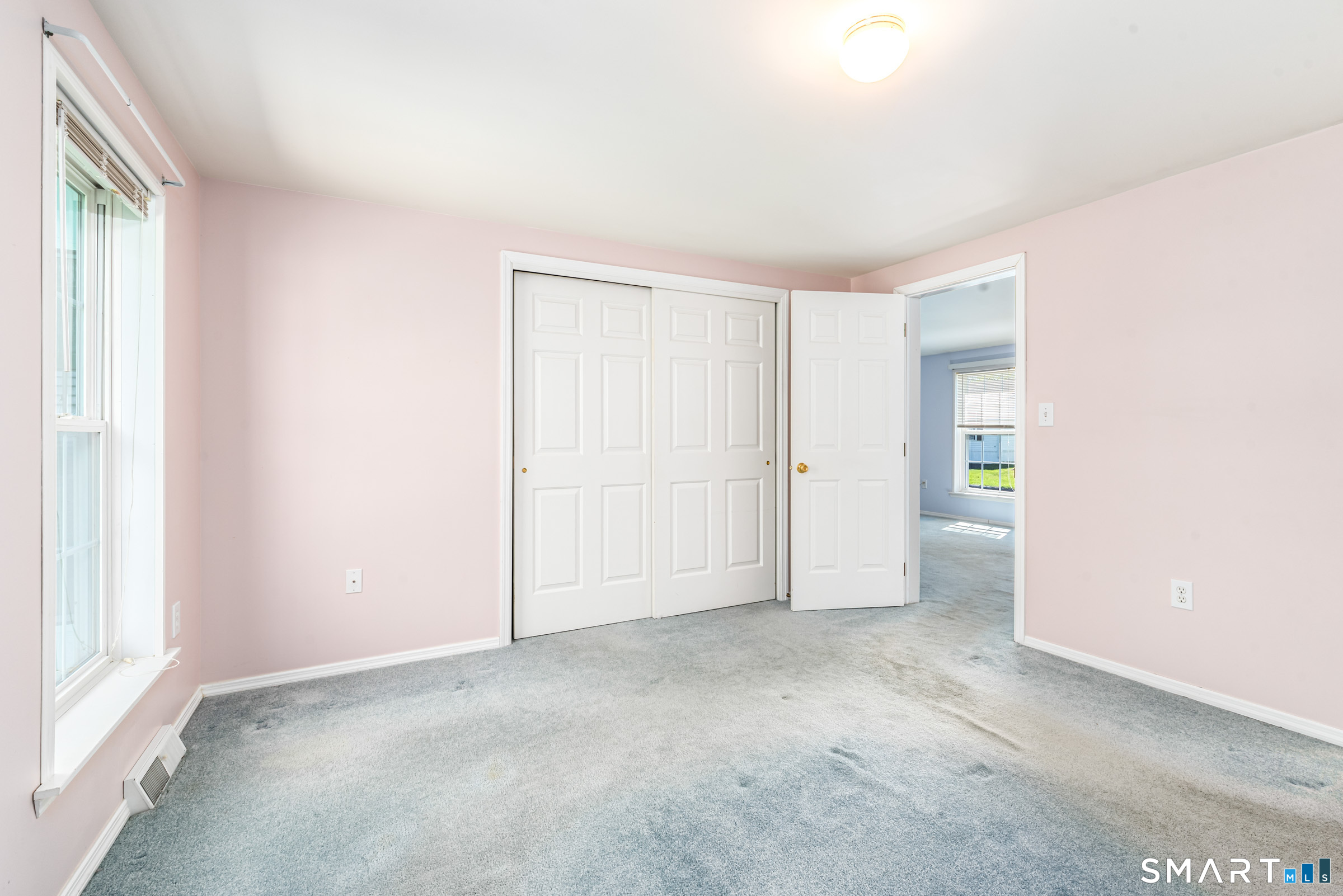 17 Laurel Circle East Windsor CT 06088