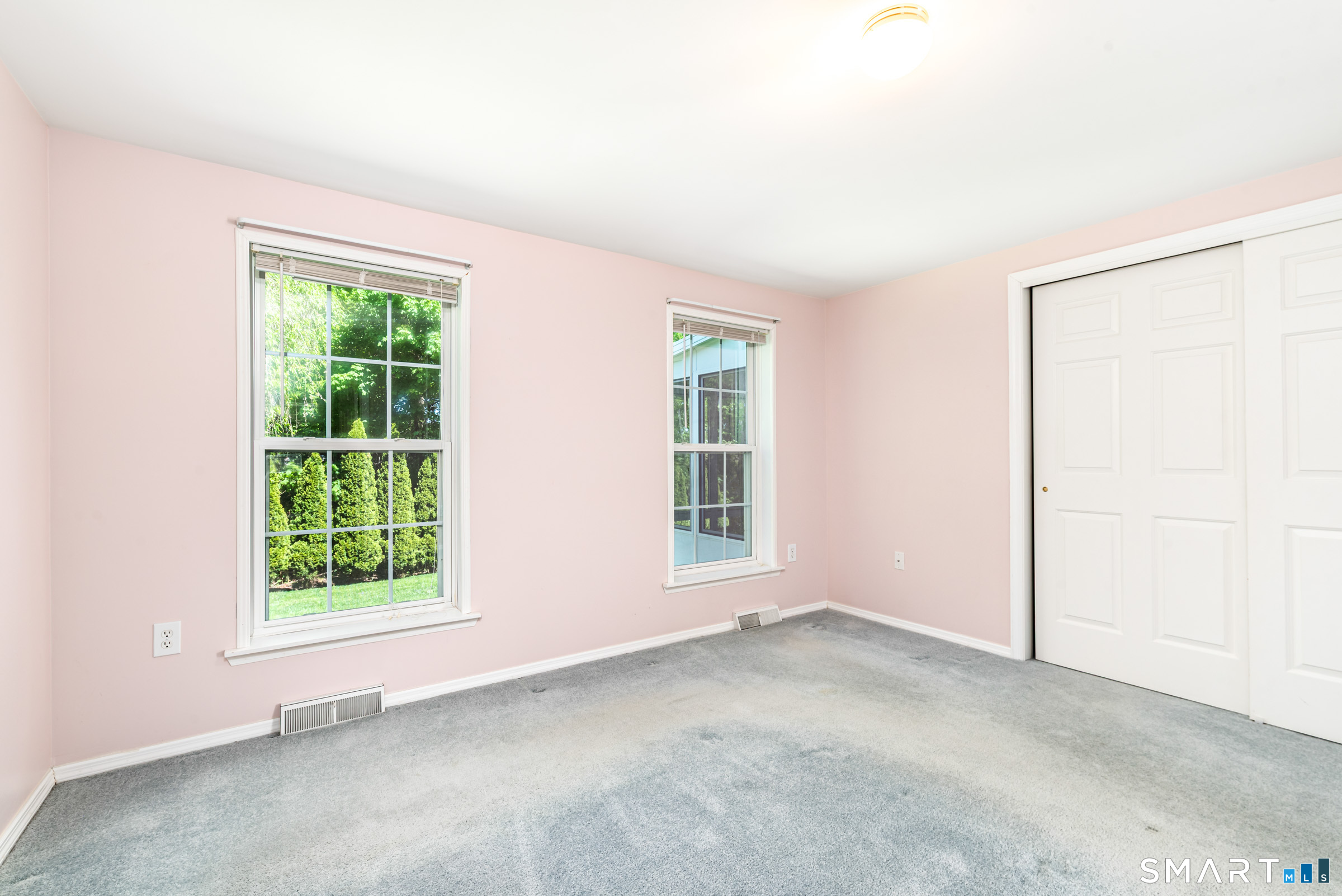 17 Laurel Circle East Windsor CT 06088