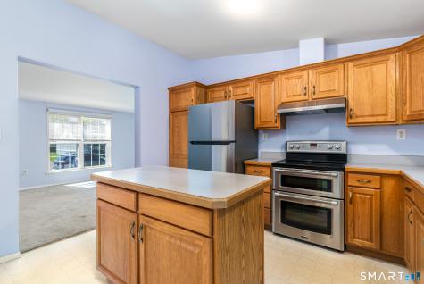 17 Laurel Circle East Windsor CT 06088