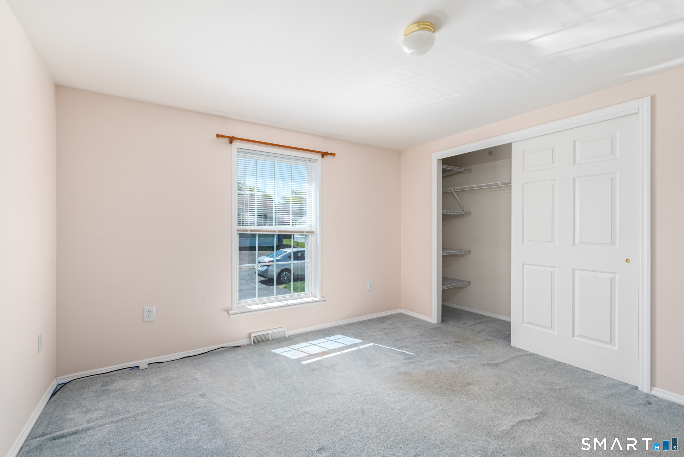 17 Laurel Circle East Windsor CT 06088