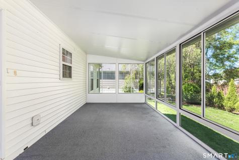 17 Laurel Circle East Windsor CT 06088
