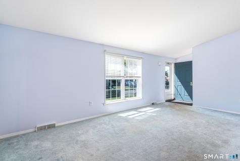 17 Laurel Circle East Windsor CT 06088