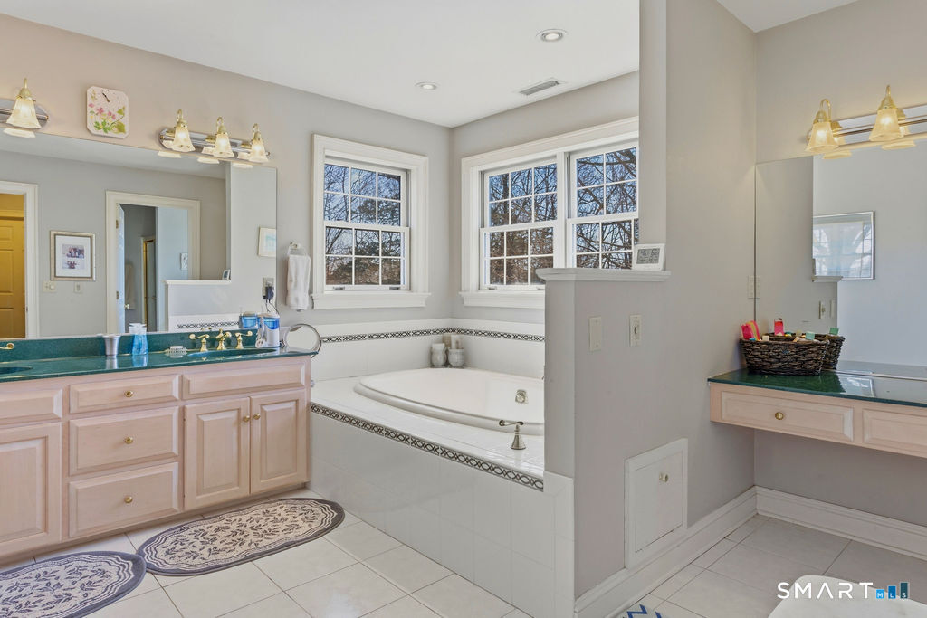 53-A Oakridge Drive Westbrook CT 06498