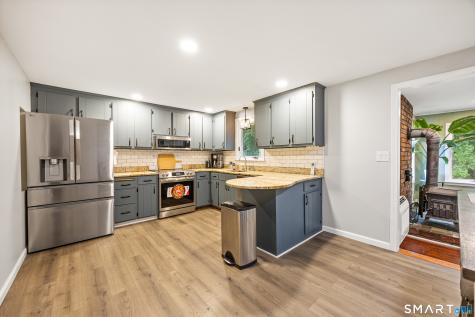 14 Glen Hollow Drive Farmington CT 06085