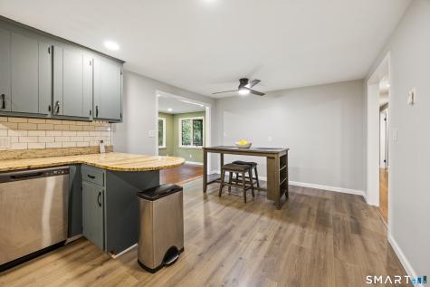 14 Glen Hollow Drive Farmington CT 06085