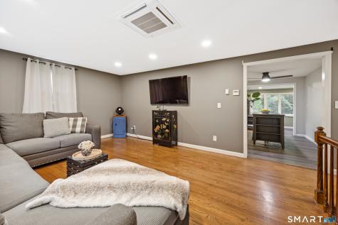 14 Glen Hollow Drive Farmington CT 06085