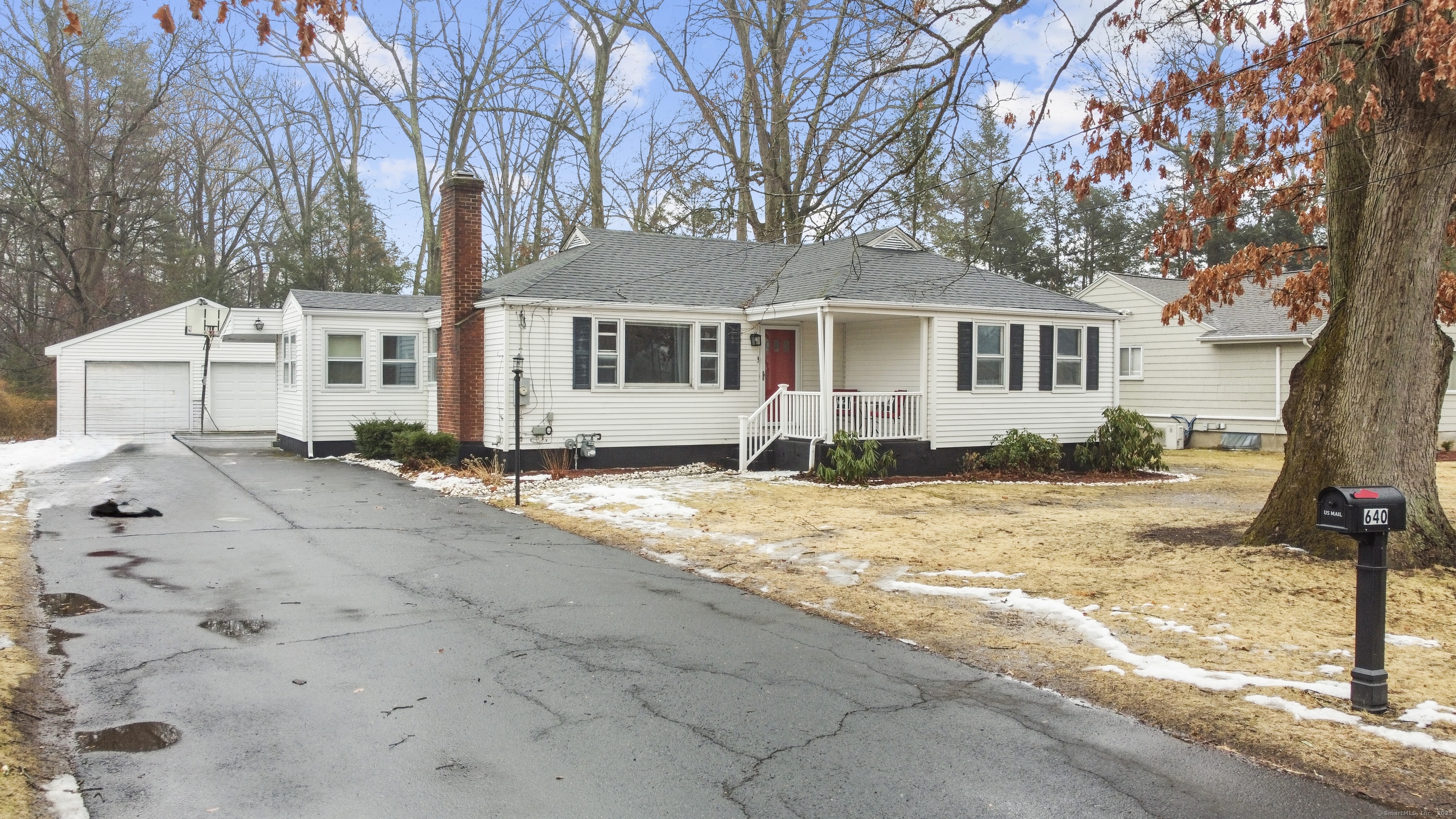 640 Matianuck Avenue Windsor CT 06095