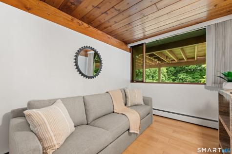 9 Fall Ridge Road Weston CT 00688