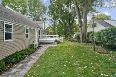 18 Koger Road Trumbull CT 06611
