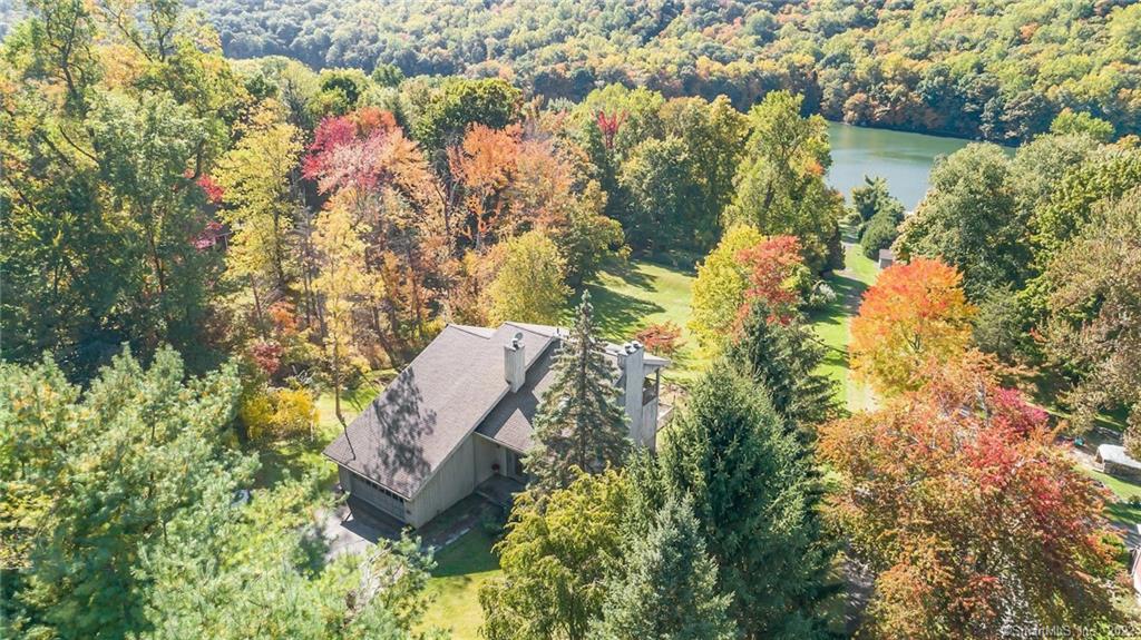 172 Route 39 South Sherman CT 06784