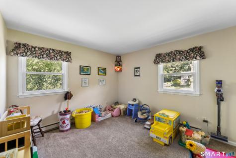 18 Woodcreek Road Brookfield CT 06804