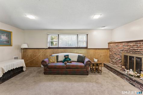 18 Woodcreek Road Brookfield CT 06804