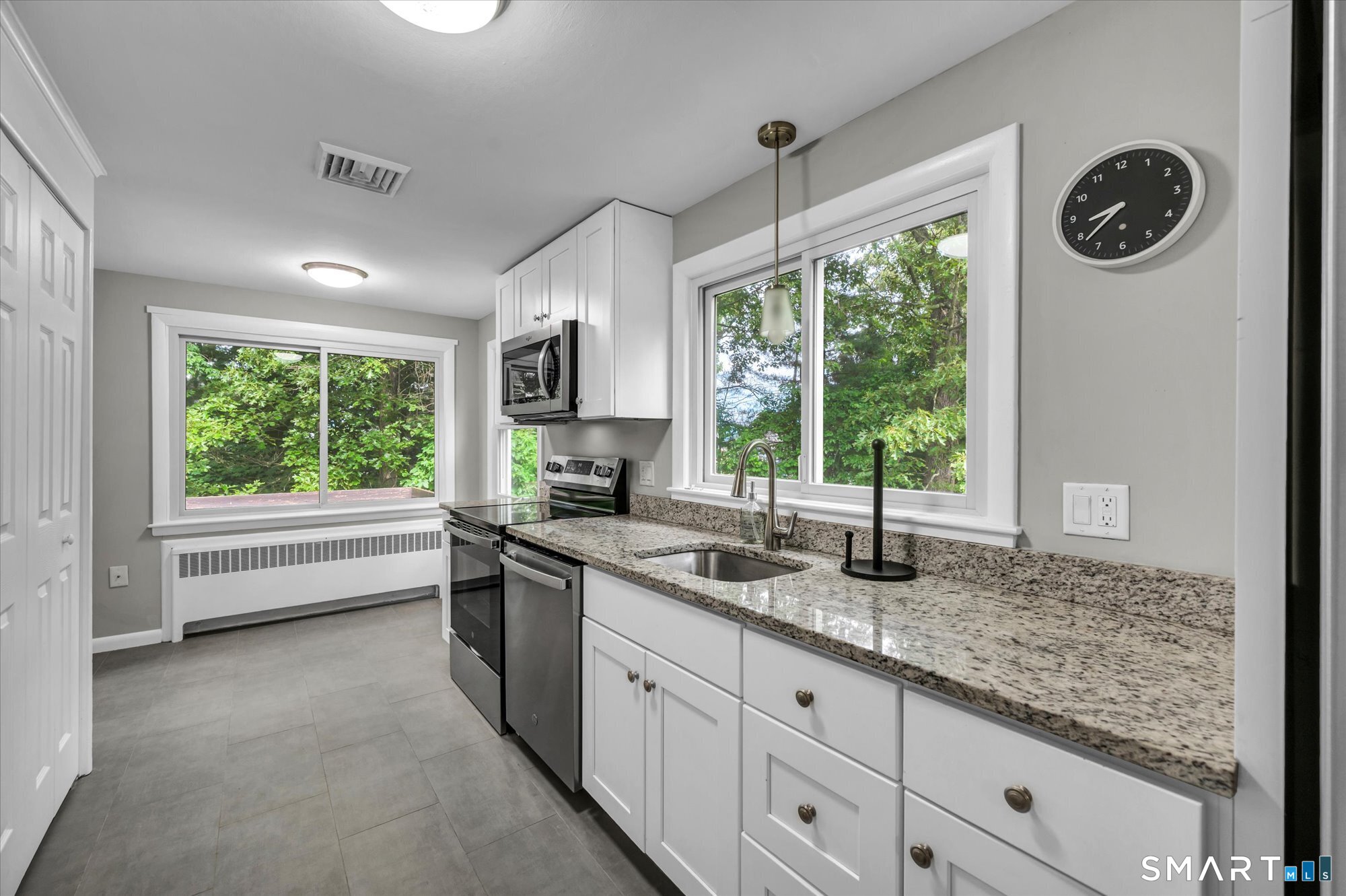 24 Ridge Road Cromwell CT 06416