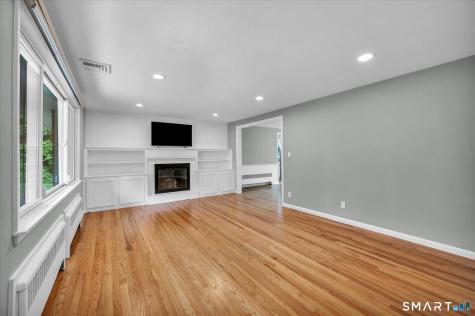 24 Ridge Road Cromwell CT 06416