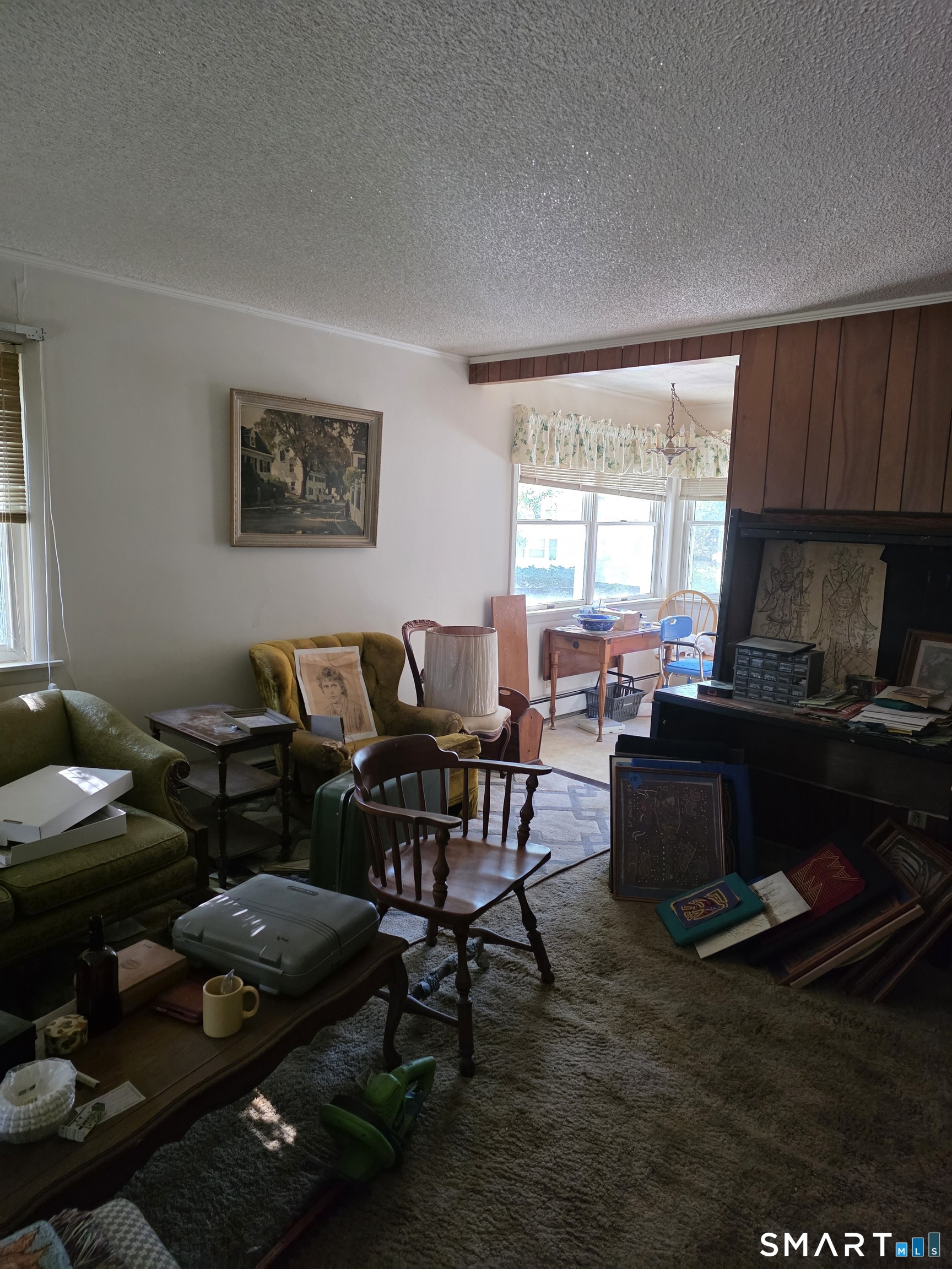 30 Ridgewood Avenue Waterford CT 06385