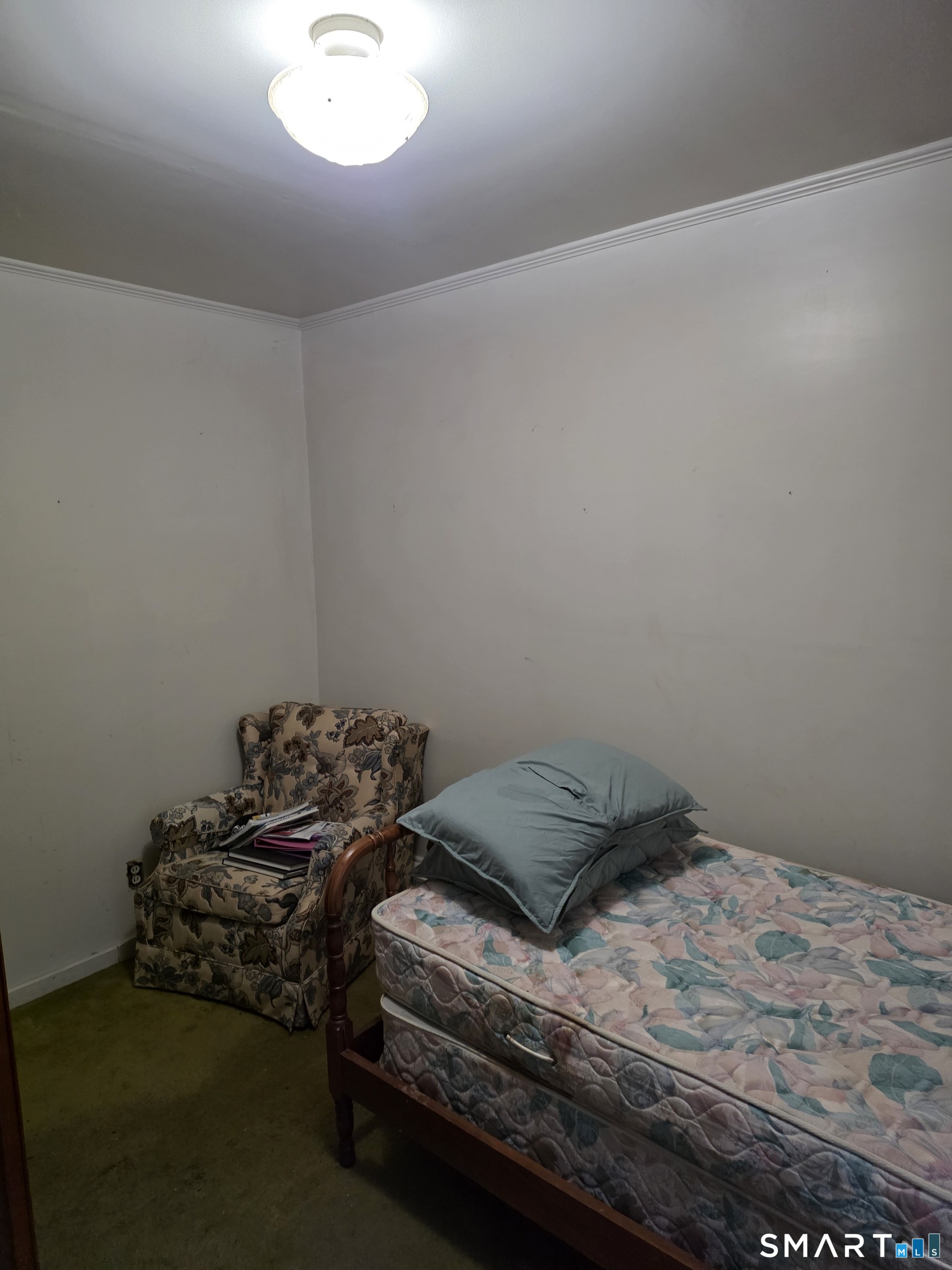 30 Ridgewood Avenue Waterford CT 06385