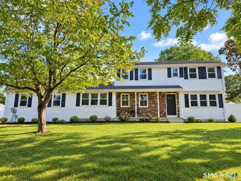 11 Dawn Drive South Windsor CT 06074