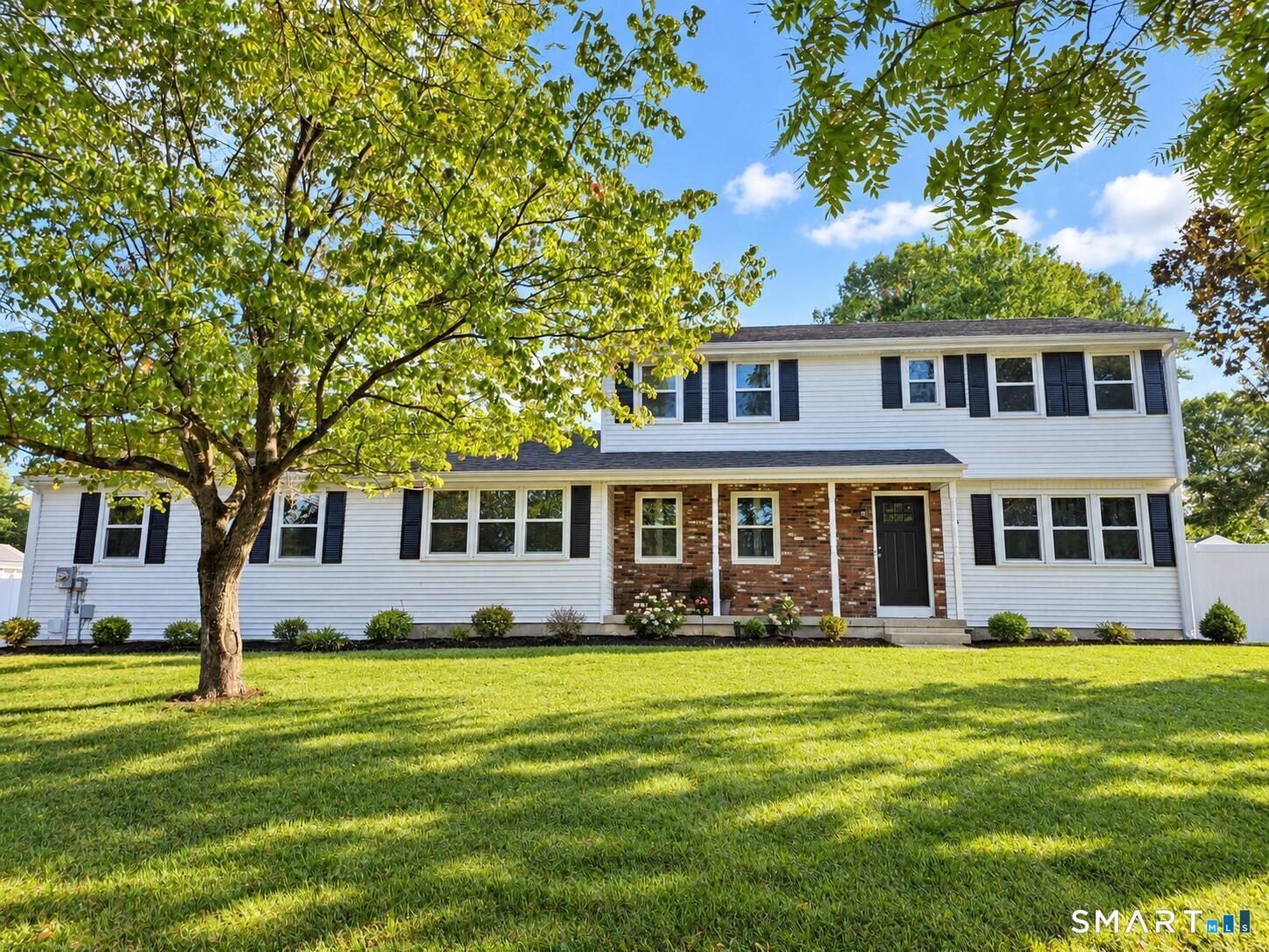 11 Dawn Drive South Windsor CT 06074