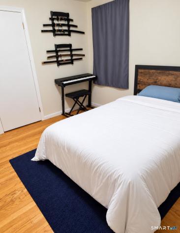 11 Dawn Drive South Windsor CT 06074