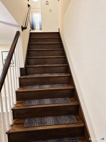 11 Dawn Drive South Windsor CT 06074