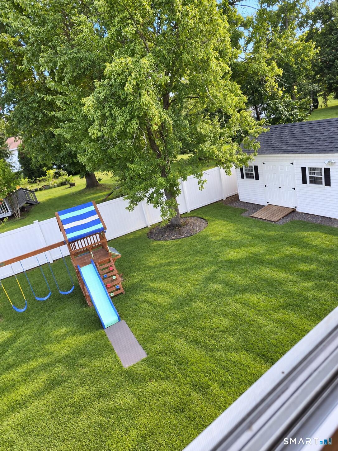 11 Dawn Drive South Windsor CT 06074