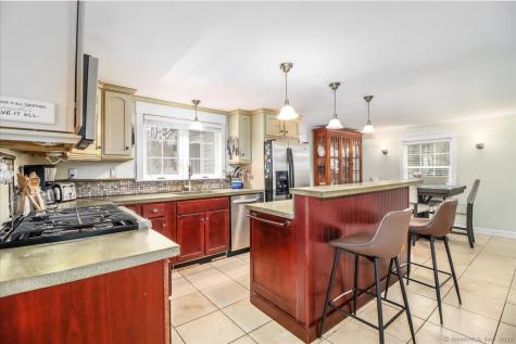 609 Long Mountain Road New Milford CT 06755
