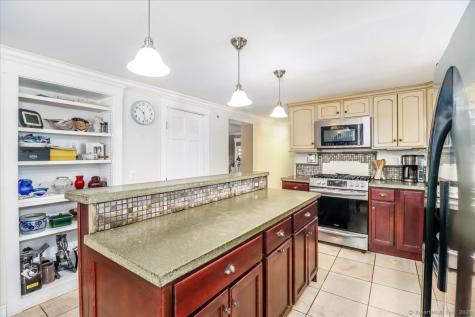 609 Long Mountain Road New Milford CT 06755