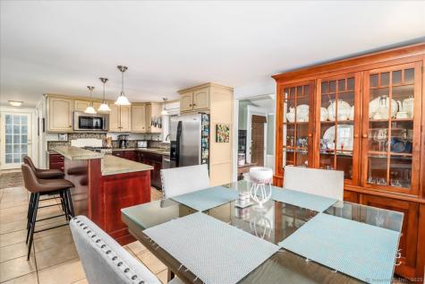 609 Long Mountain Road New Milford CT 06755