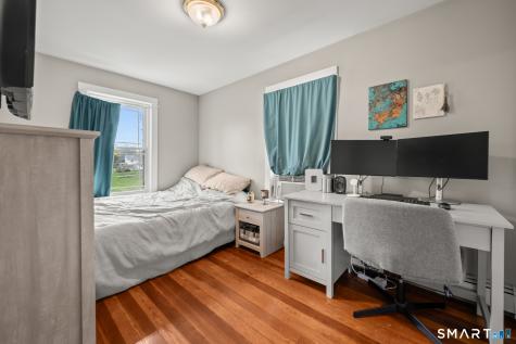 23 Maple Street Middlefield CT 06481