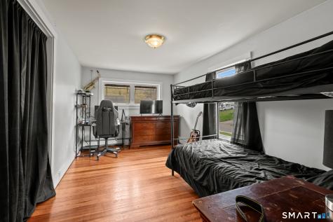 23 Maple Street Middlefield CT 06481