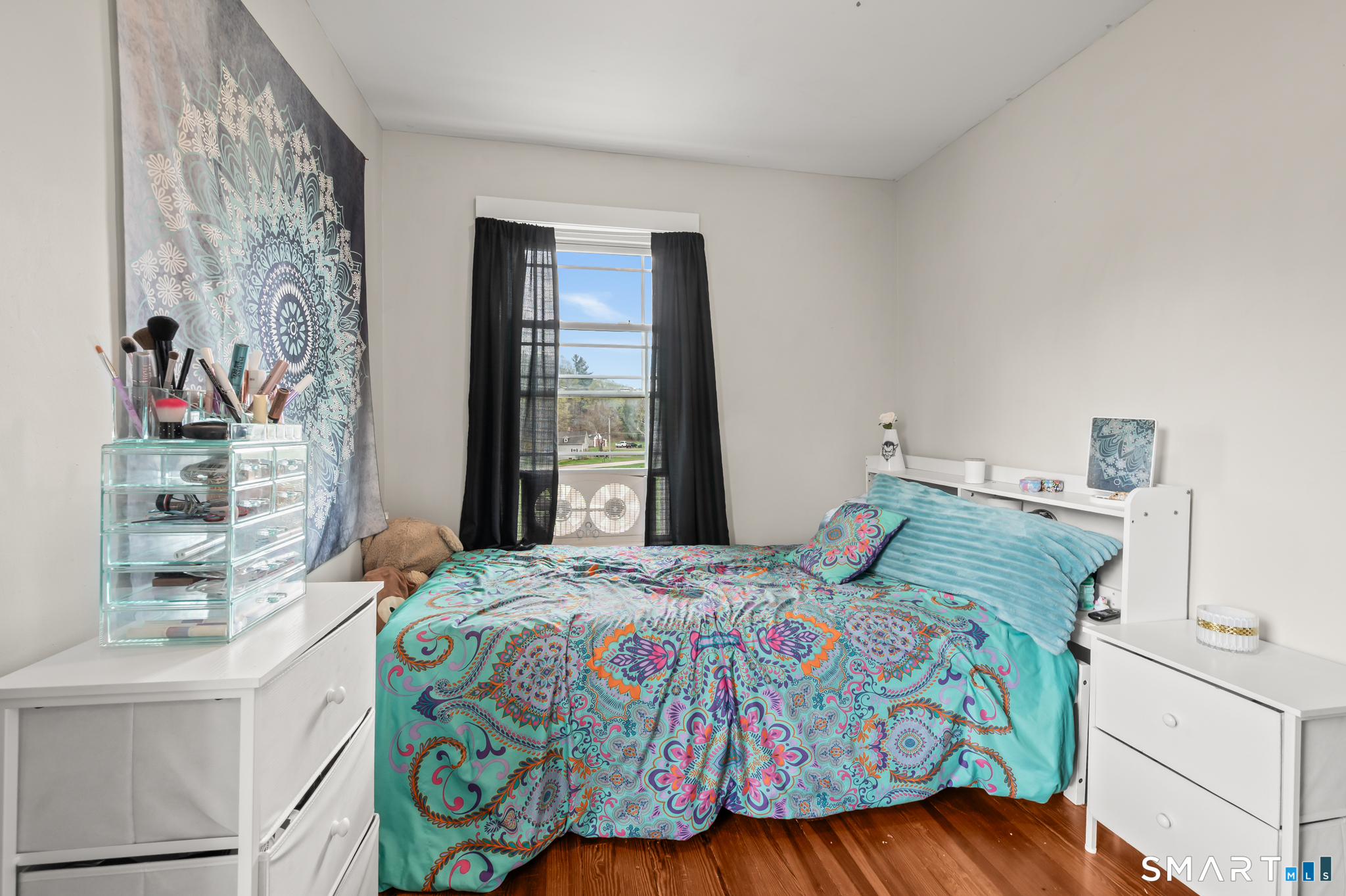 23 Maple Street Middlefield CT 06481