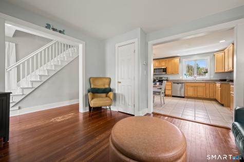 23 Maple Street Middlefield CT 06481