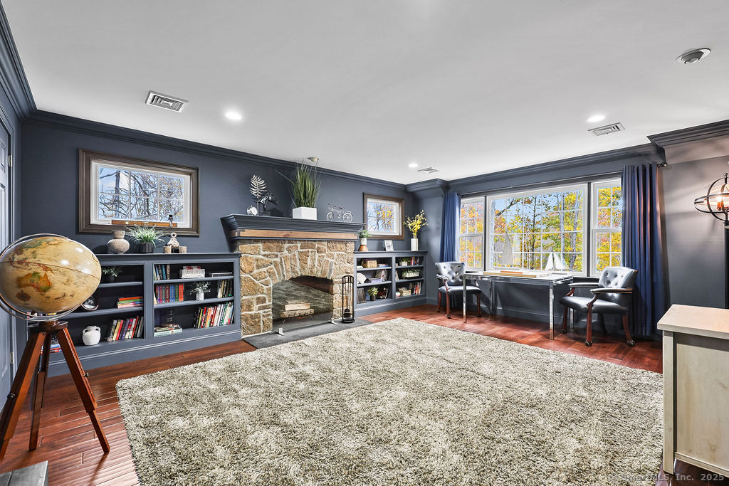 35 Rustle Meadow Lane Canton CT 06019