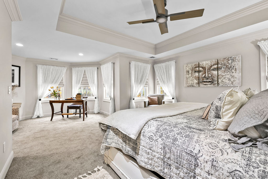 35 Rustle Meadow Lane Canton CT 06019