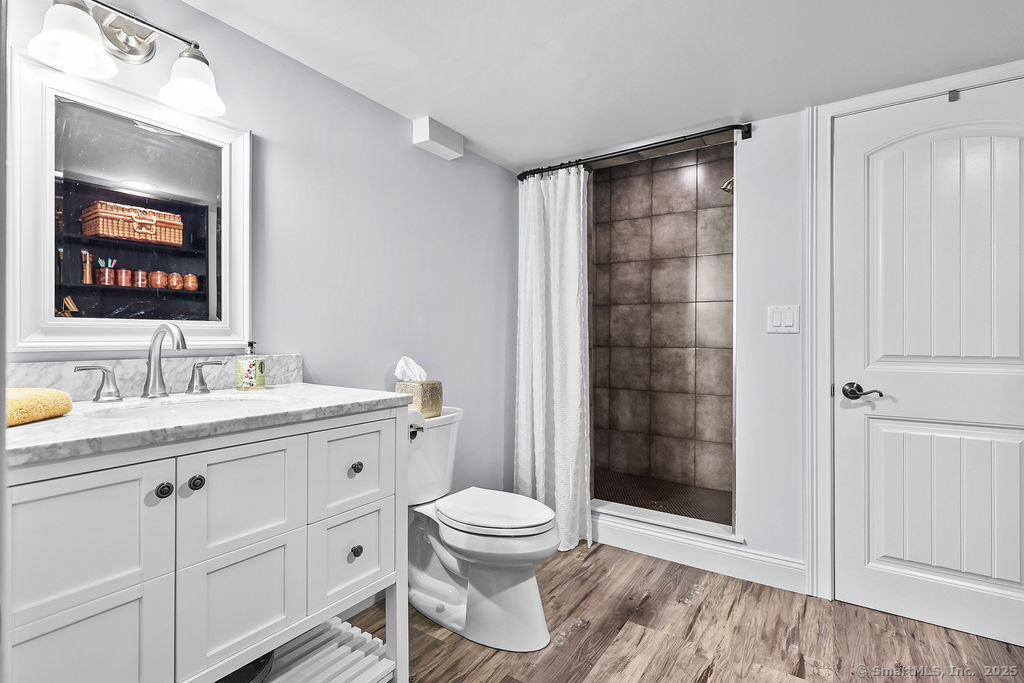 35 Rustle Meadow Lane Canton CT 06019