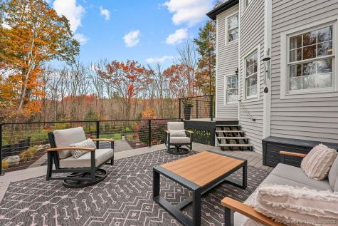 35 Rustle Meadow Lane Canton CT 06019