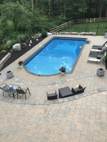 35 Rustle Meadow Lane Canton CT 06019