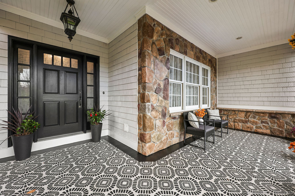 35 Rustle Meadow Lane Canton CT 06019