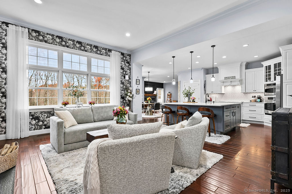 35 Rustle Meadow Lane Canton CT 06019