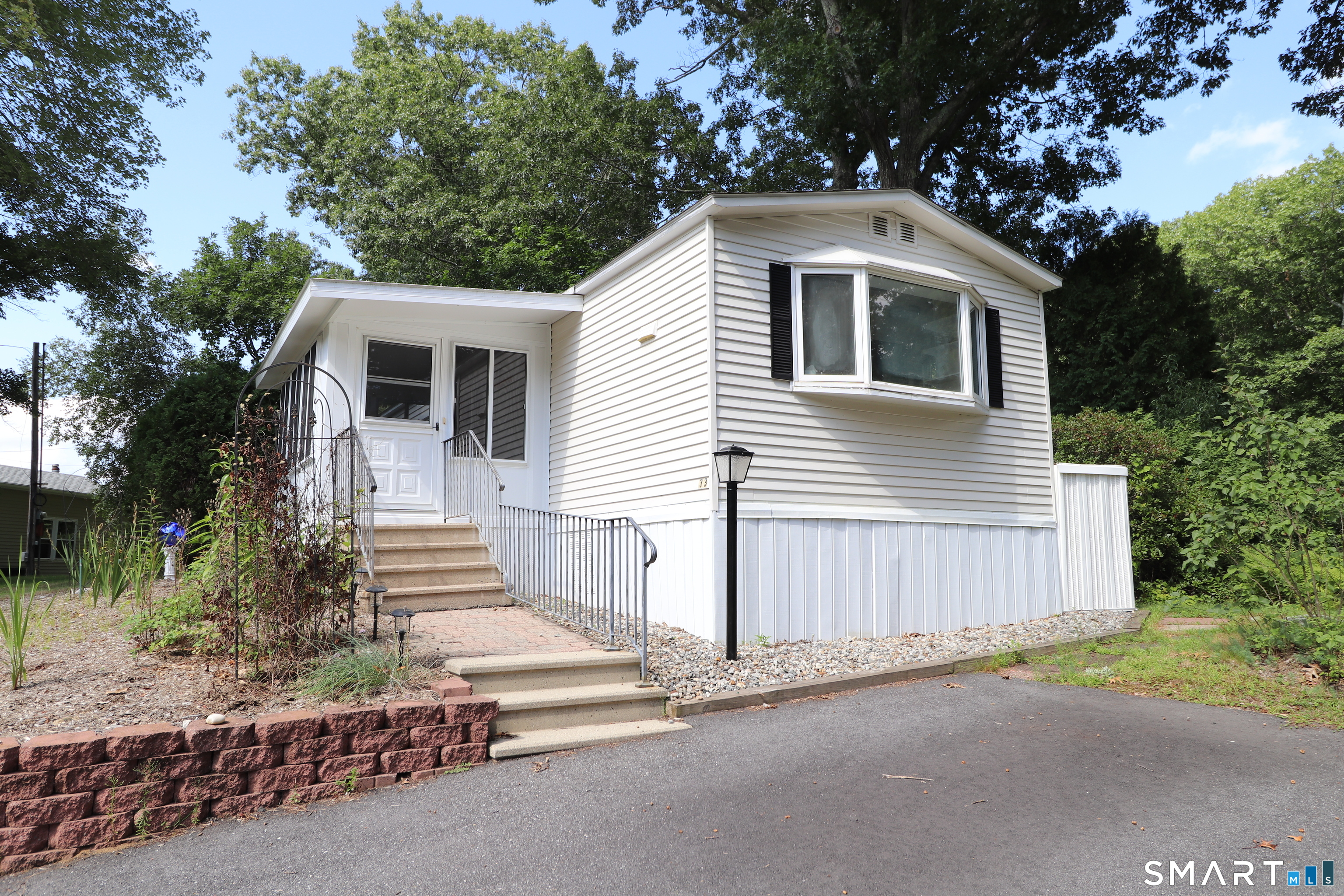 33 Ridge Circle Mansfield CT 06268