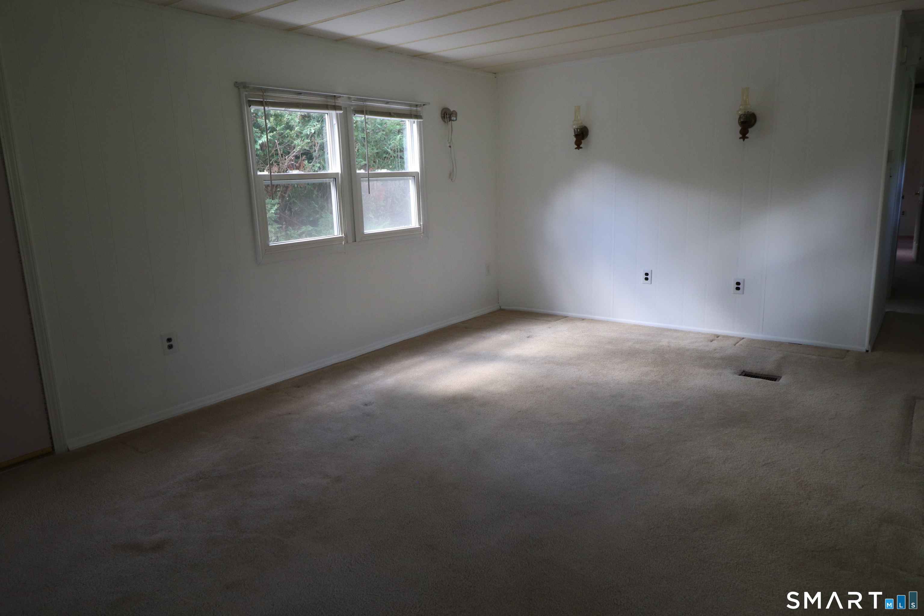 33 Ridge Circle Mansfield CT 06268